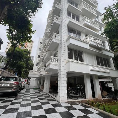 White House By Maxxvalue Service Apartments Bandra Мумбаи Экстерьер фото