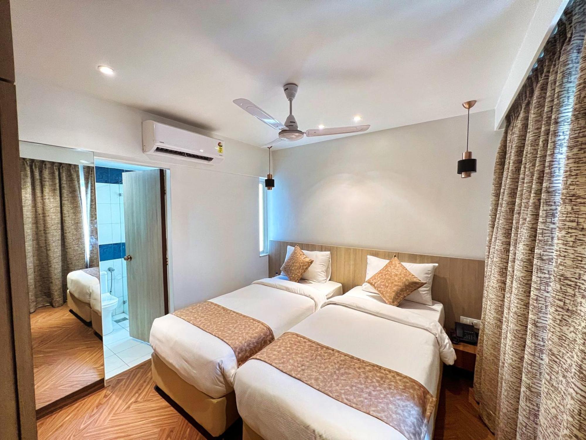 White House By Maxxvalue Service Apartments Bandra Мумбаи Экстерьер фото
