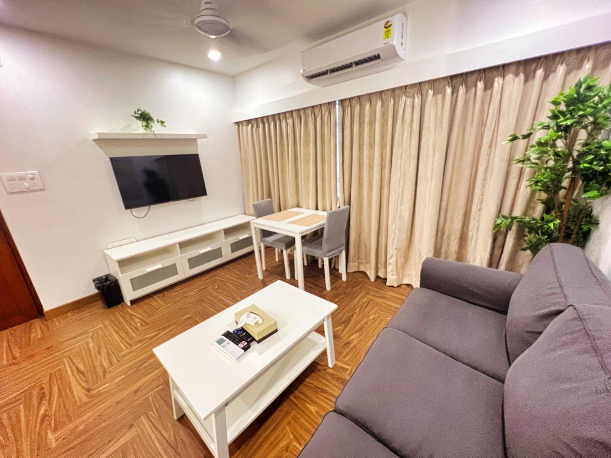 White House By Maxxvalue Service Apartments Bandra Мумбаи Экстерьер фото