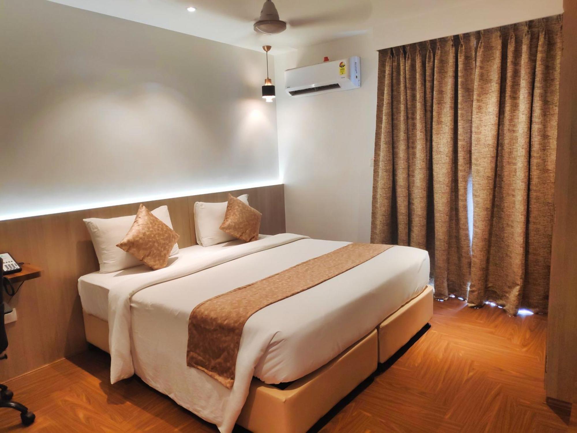 White House By Maxxvalue Service Apartments Bandra Мумбаи Экстерьер фото